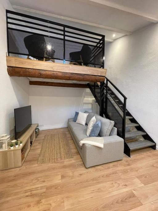Ferienwohnung Duplex Sous Les Toits Riez Exterior foto